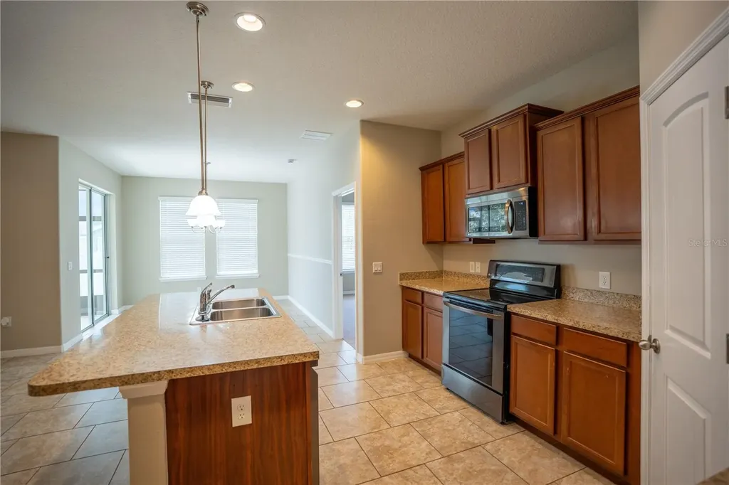 1860 Skyview Drive Auburndale FL 33823