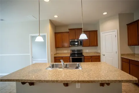 1860 Skyview Drive Auburndale FL 33823