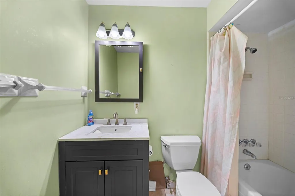 115 Bedford Drive NE Port Charlotte FL 33952