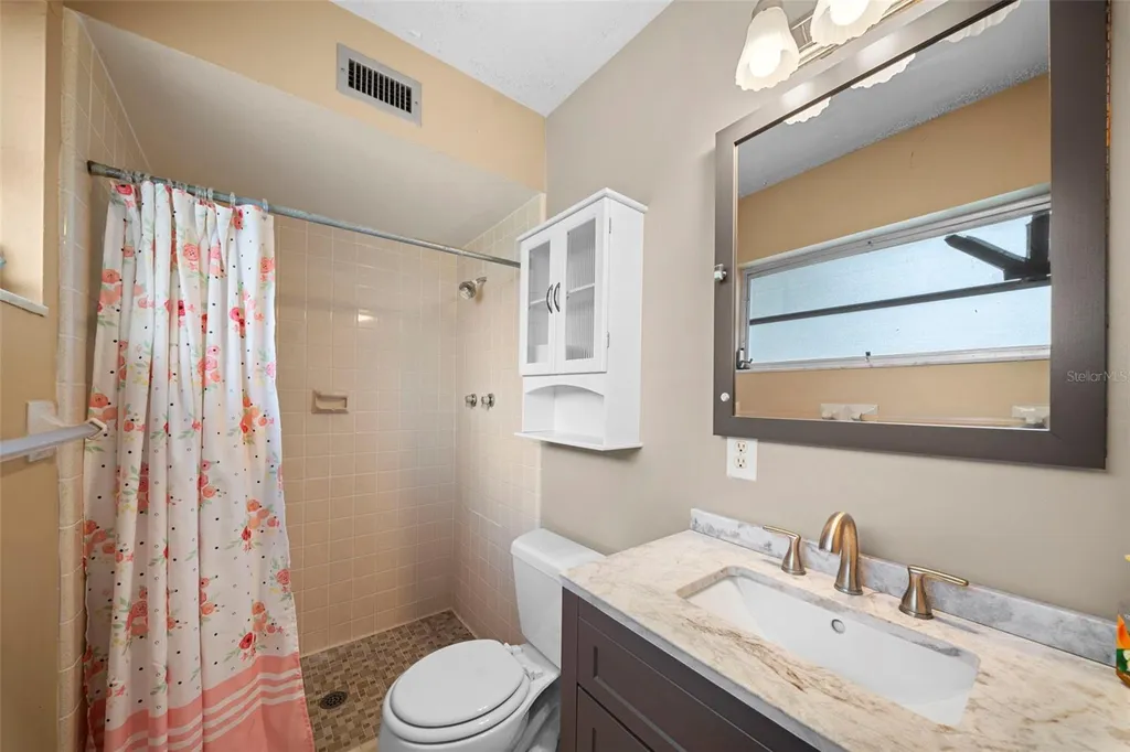 115 Bedford Drive NE Port Charlotte FL 33952