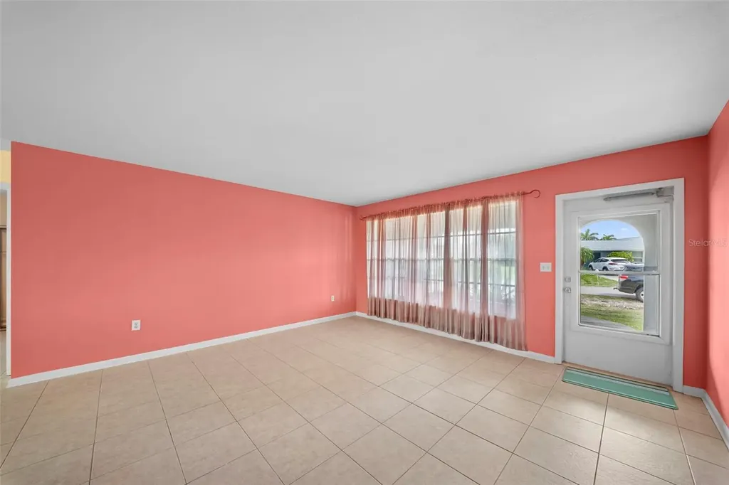 115 Bedford Drive NE Port Charlotte FL 33952