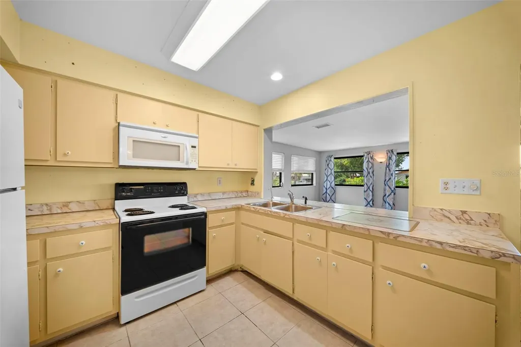 115 Bedford Drive NE Port Charlotte FL 33952