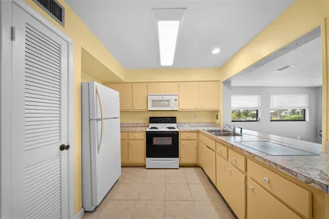 115 Bedford Drive NE Port Charlotte FL 33952