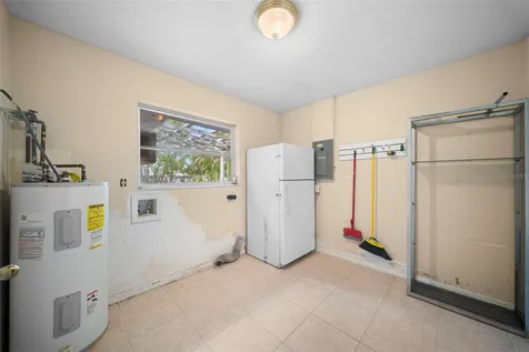 115 Bedford Drive NE Port Charlotte FL 33952