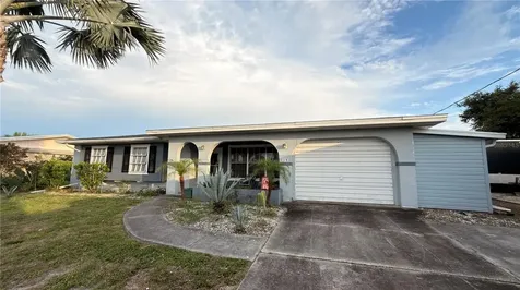 115 Bedford Drive NE Port Charlotte FL 33952