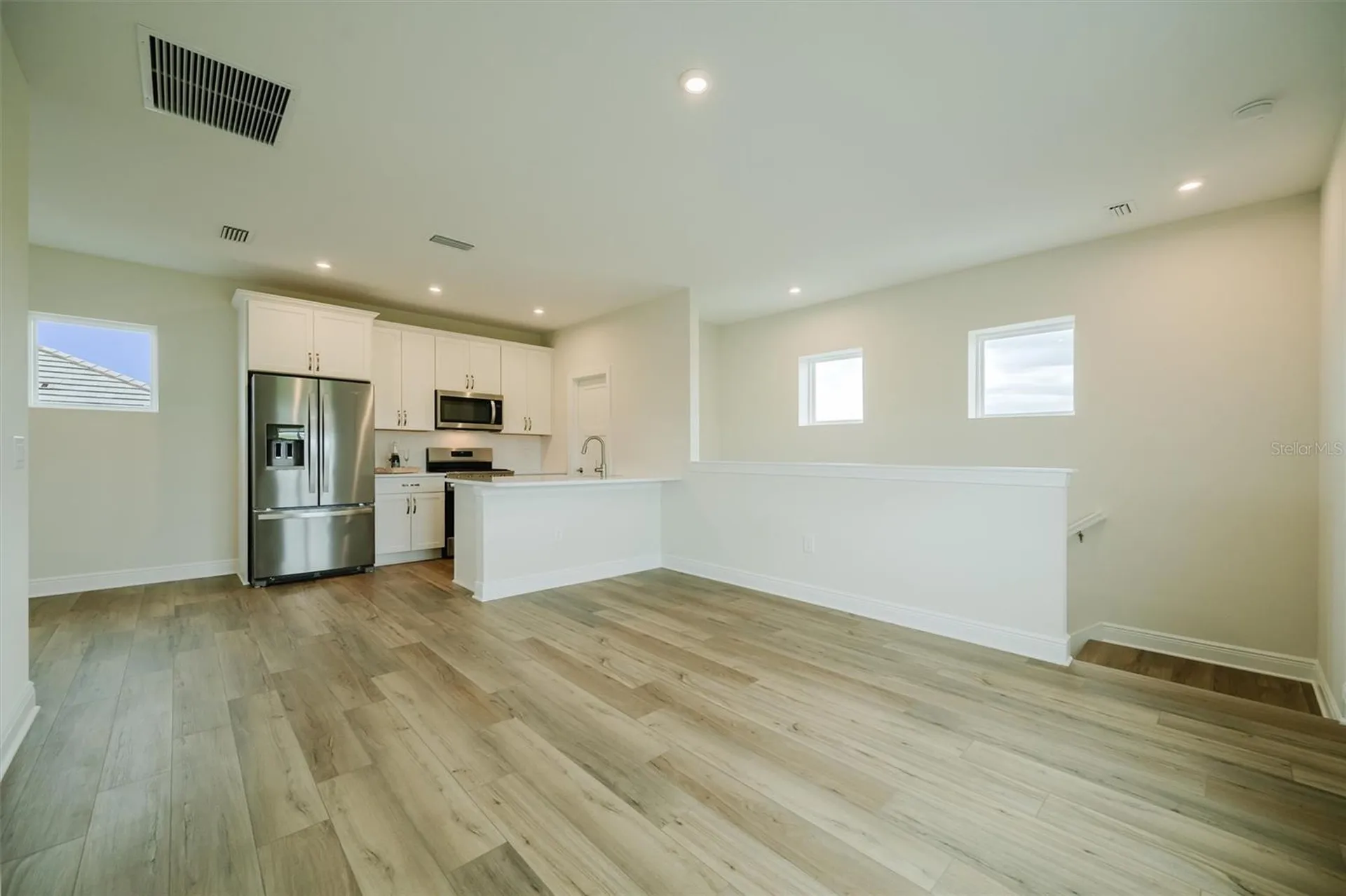 7910 Lake Flores Avenue Bradenton FL 34210
