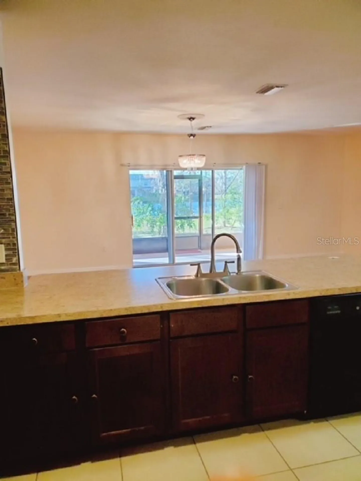9907 Hound Chase Drive Gibsonton FL 33534