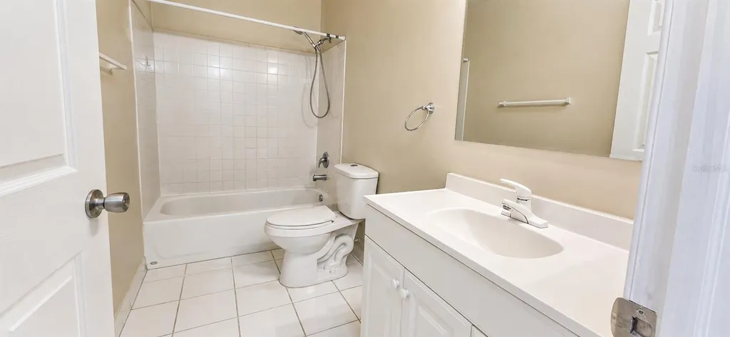 605 Northlake Boulevard Altamonte Springs FL 32701