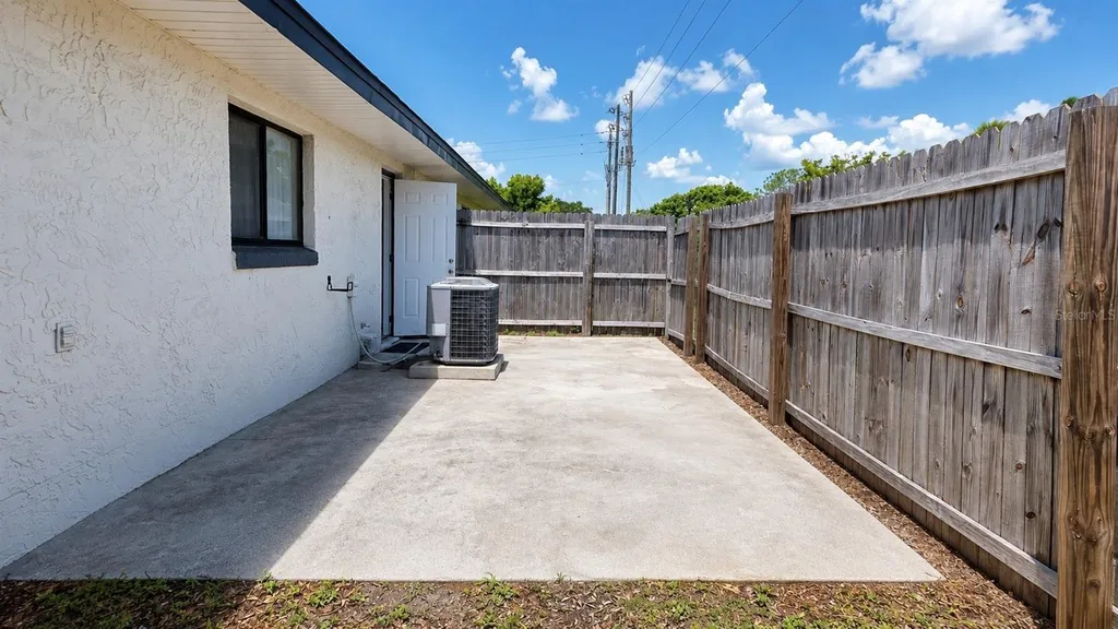 605 Northlake Boulevard Altamonte Springs FL 32701