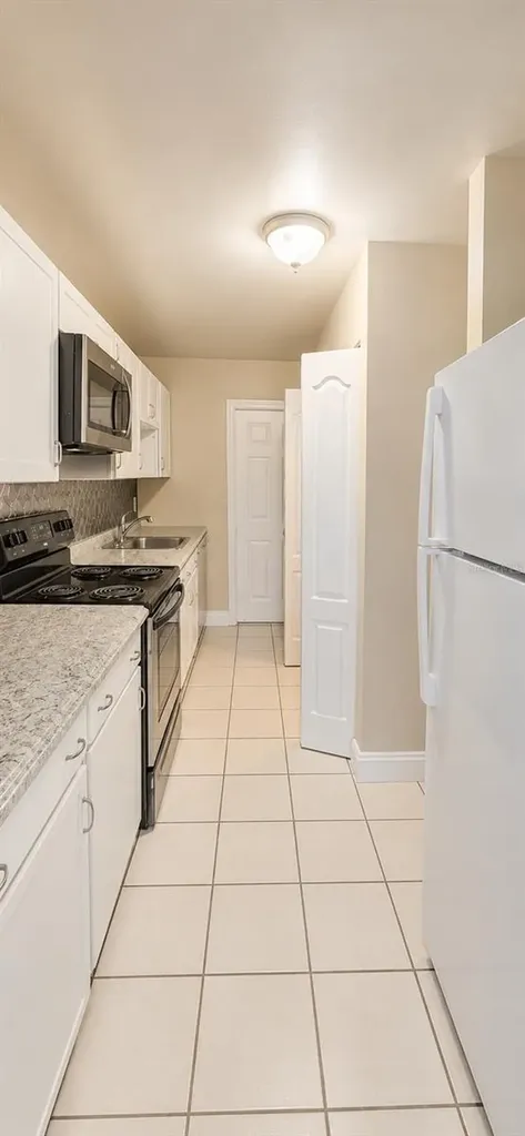 605 Northlake Boulevard Altamonte Springs FL 32701