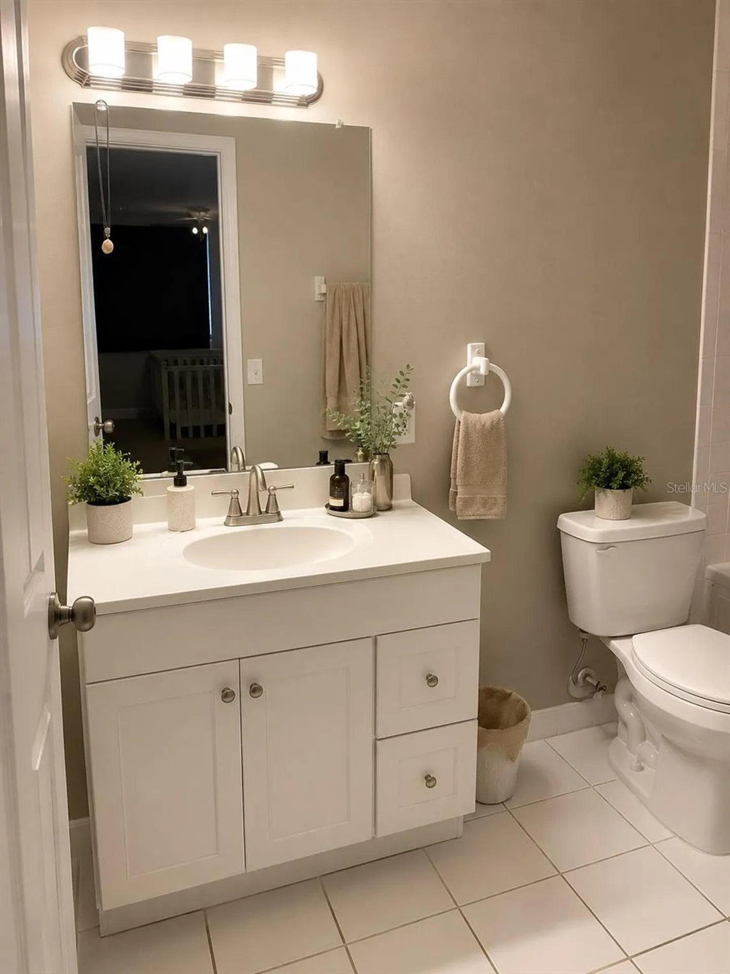 605 Northlake Boulevard Altamonte Springs FL 32701