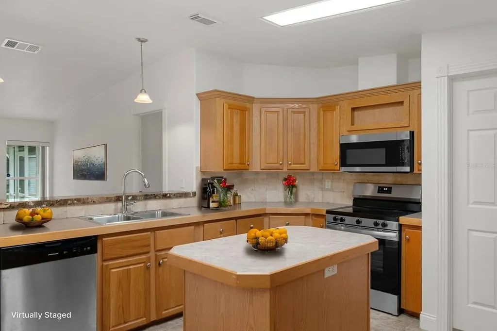 5290 W Rochelle Street Homosassa FL 34446