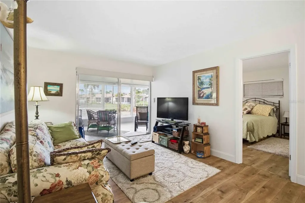 2814 Swifton Drive Sarasota FL 34231