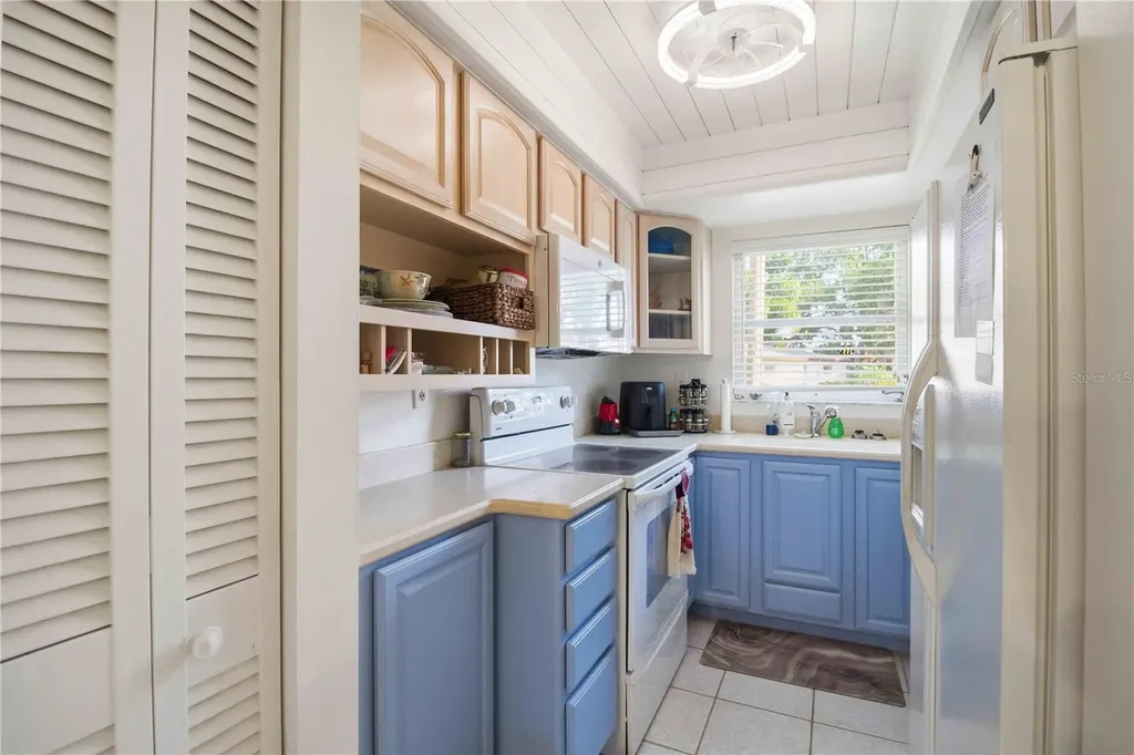 2814 Swifton Drive Sarasota FL 34231
