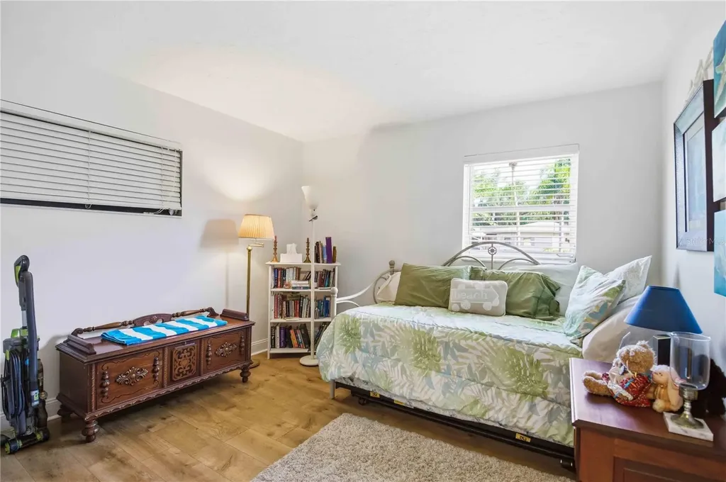 2814 Swifton Drive Sarasota FL 34231