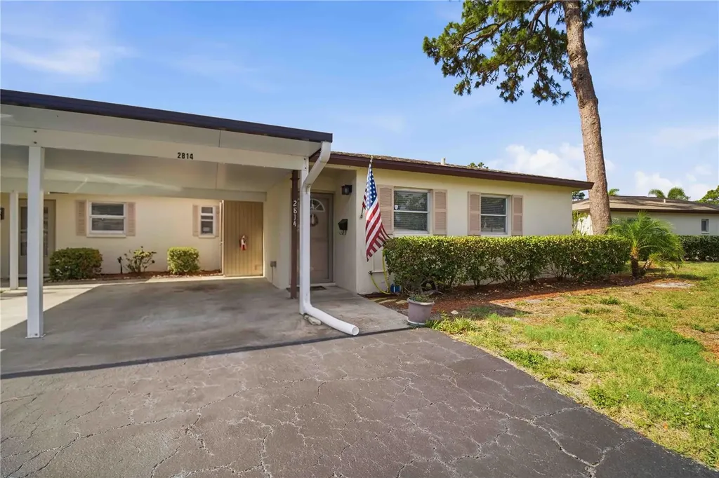 2814 Swifton Drive Sarasota FL 34231