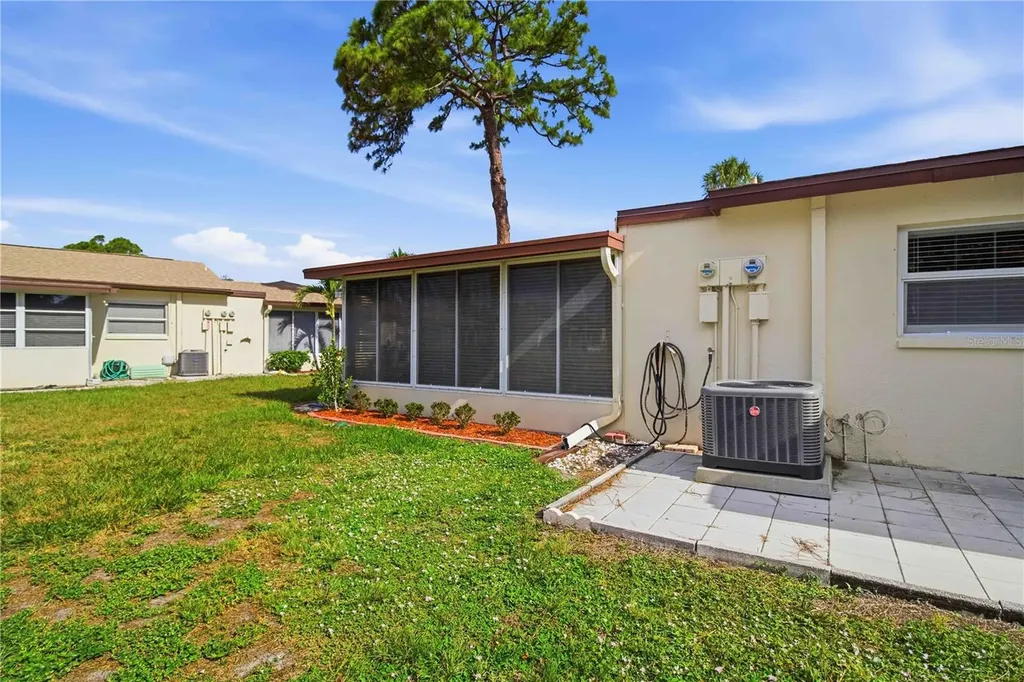 2814 Swifton Drive Sarasota FL 34231