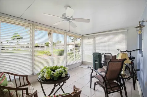 2814 Swifton Drive Sarasota FL 34231