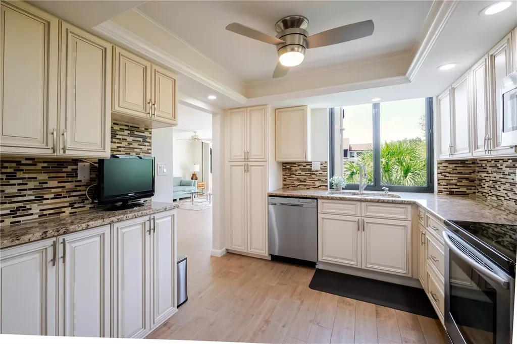 6267 Midnight Pass Road Sarasota FL 34242