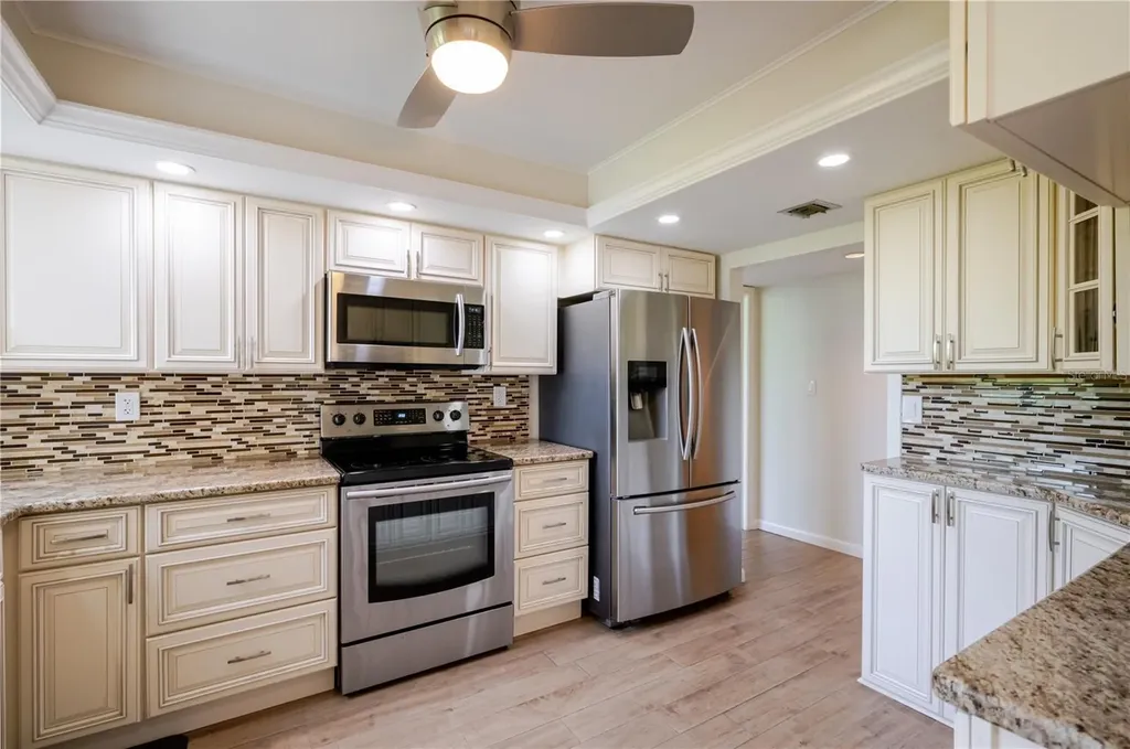 6267 Midnight Pass Road Sarasota FL 34242