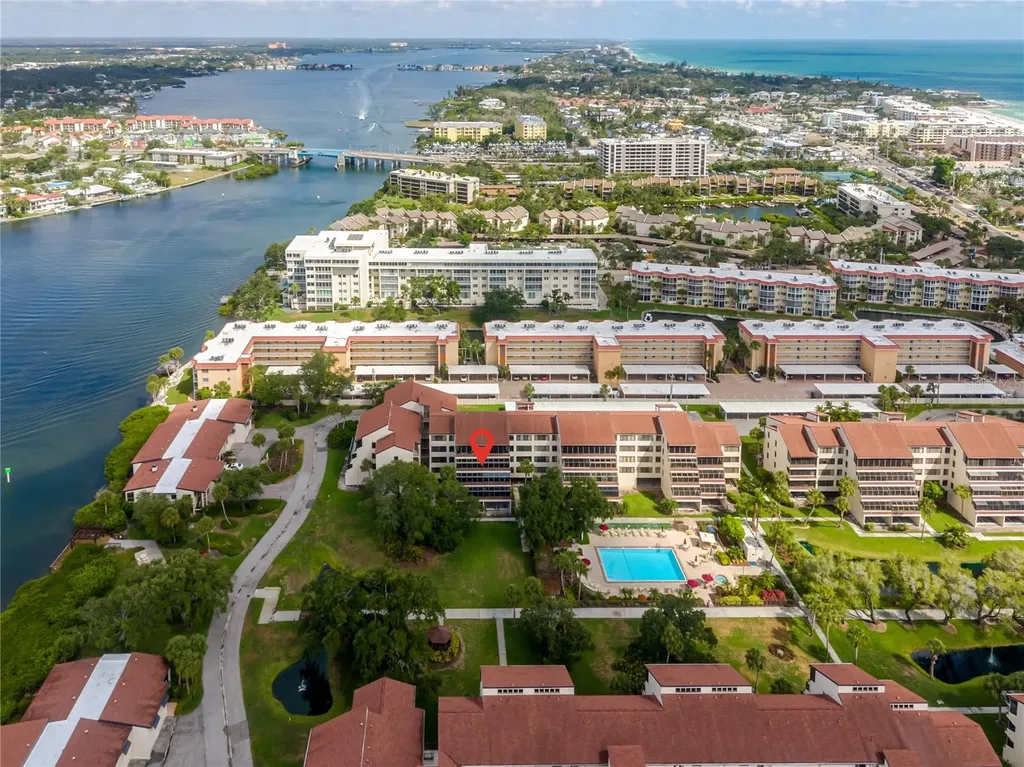 6267 Midnight Pass Road Sarasota FL 34242
