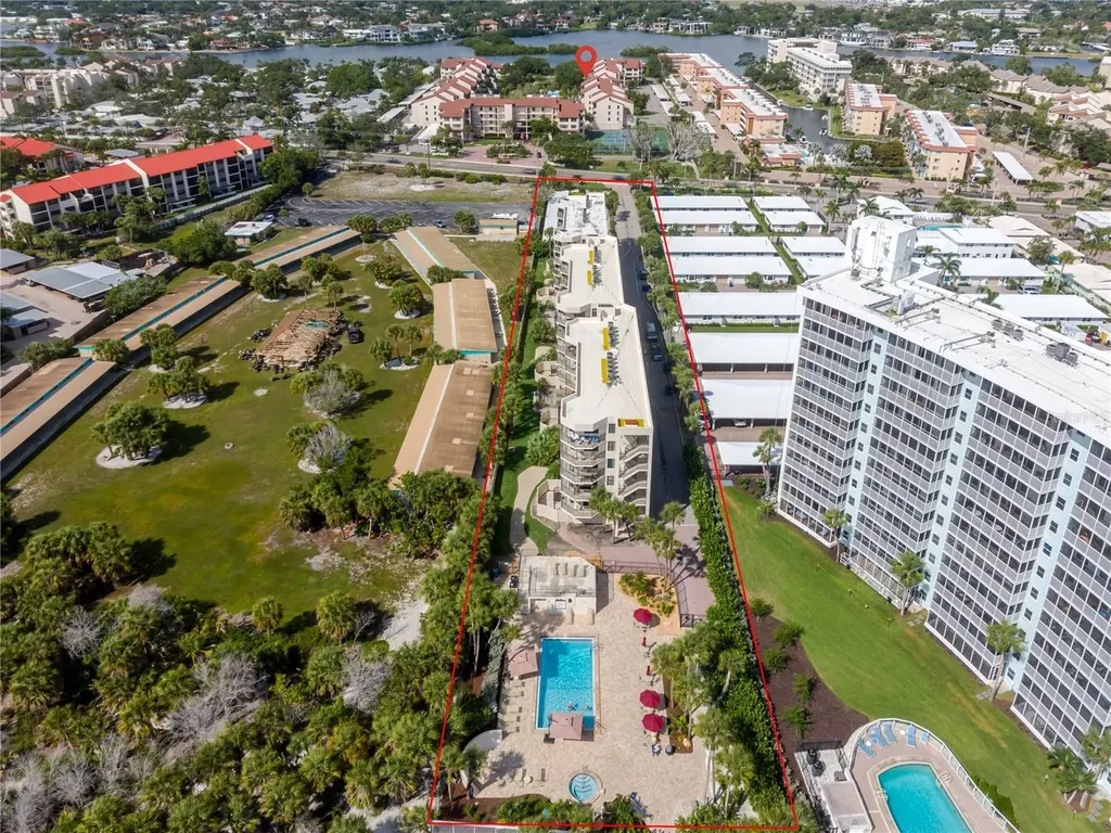 6267 Midnight Pass Road Sarasota FL 34242