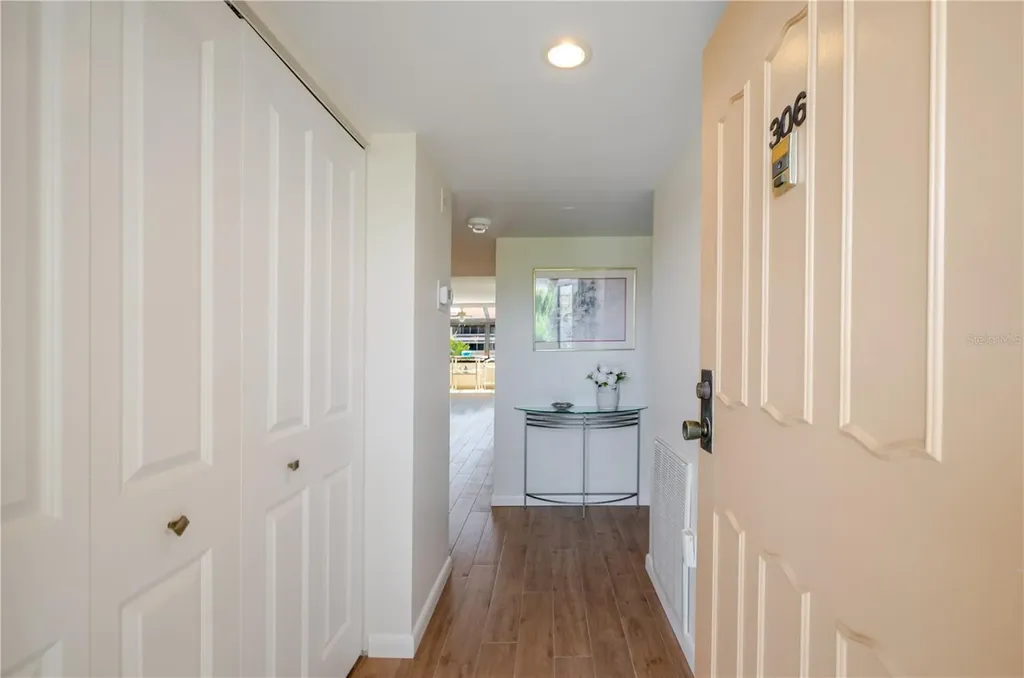 6267 Midnight Pass Road Sarasota FL 34242