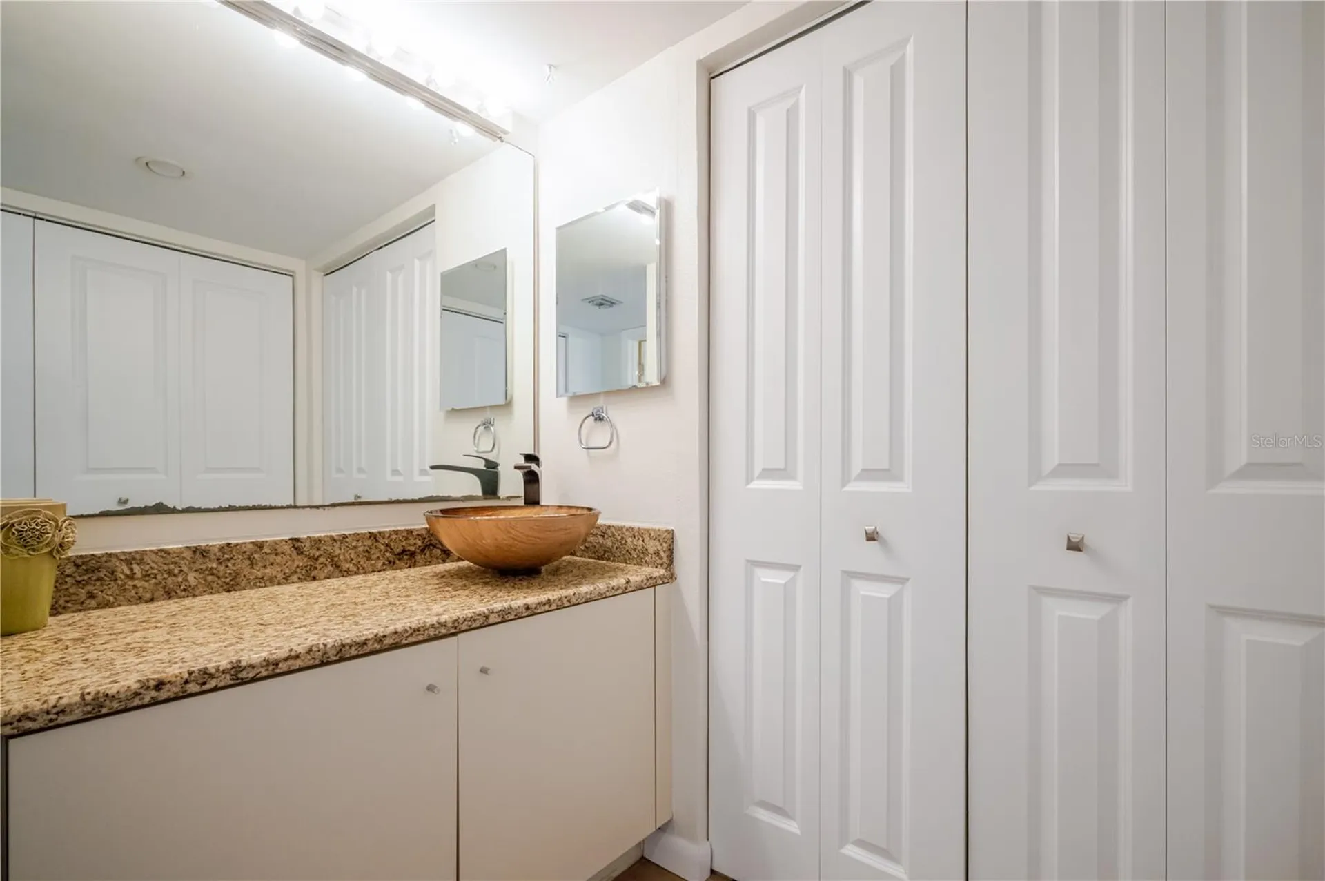 6267 Midnight Pass Road Sarasota FL 34242