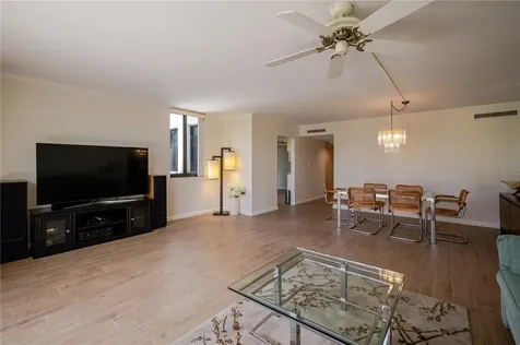 6267 Midnight Pass Road Sarasota FL 34242