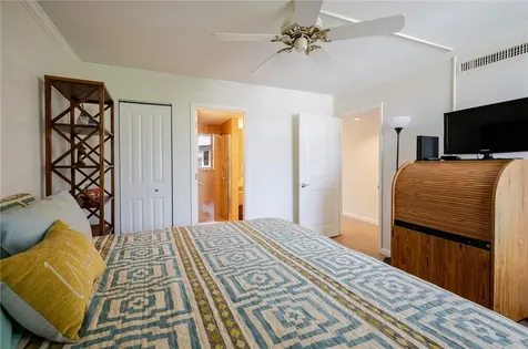 6267 Midnight Pass Road Sarasota FL 34242