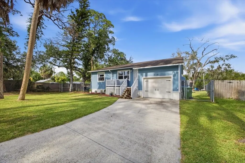 115 Brown Street Bradenton FL 34208