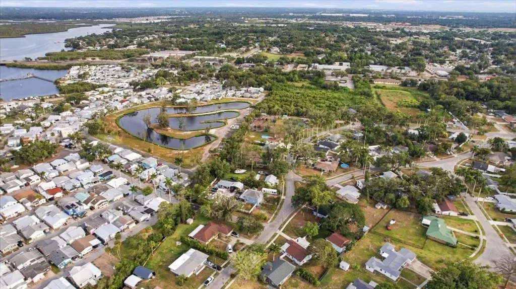 115 Brown Street Bradenton FL 34208