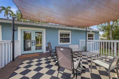 115 Brown Street Bradenton FL 34208