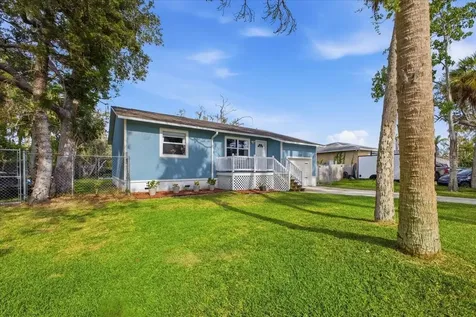 115 Brown Street Bradenton FL 34208