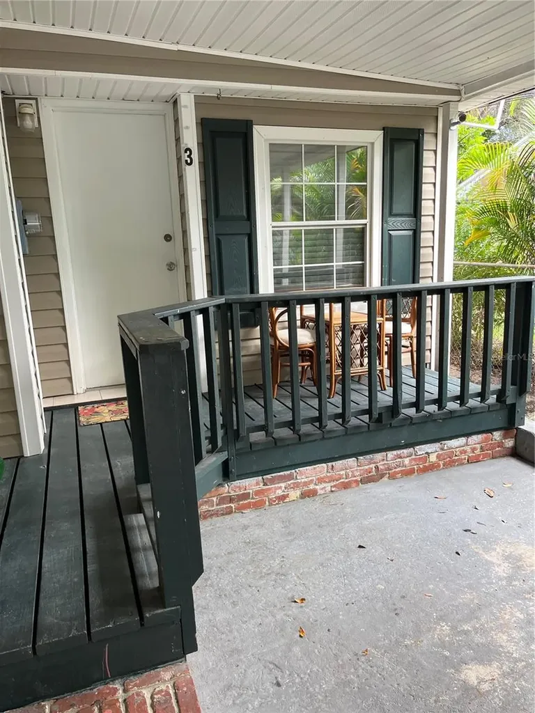 314 3rd Avenue SW Largo FL 33770