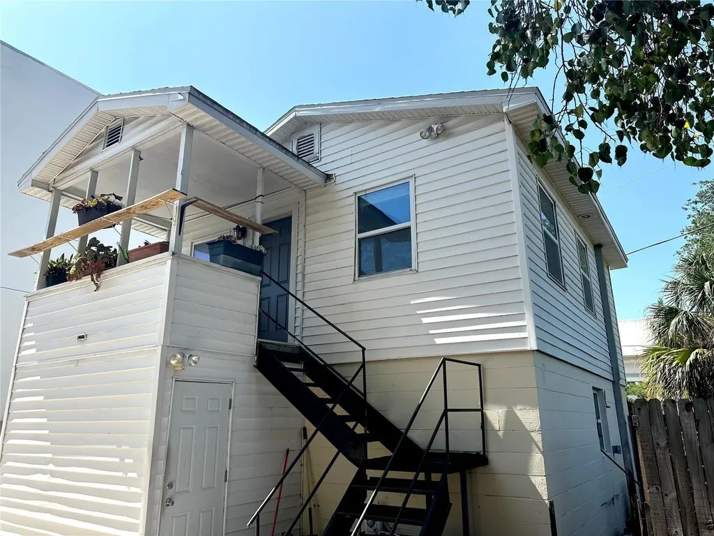 773 4th Avenue N St Petersburg FL 33701