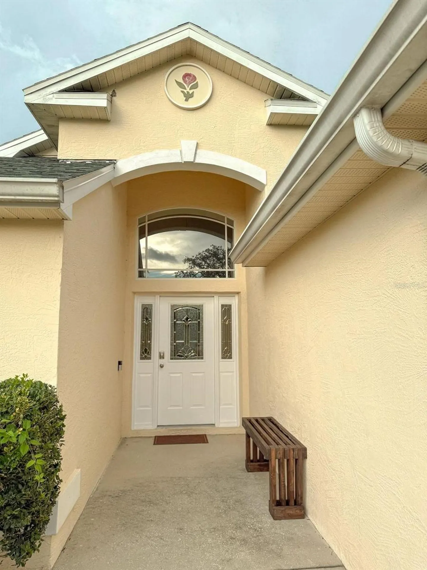 13748 Meade Court Hudson FL 34667