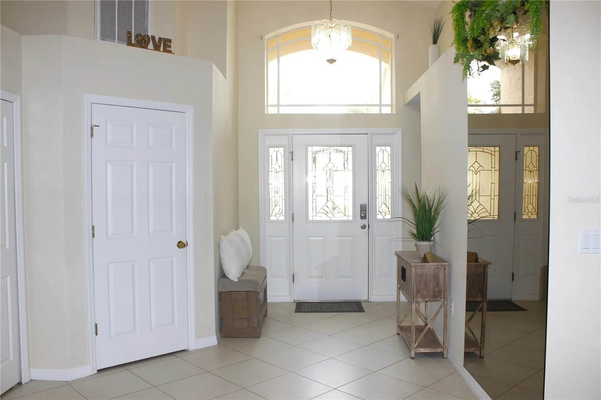 13748 Meade Court Hudson FL 34667