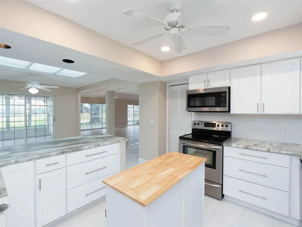 1141 Sleepy Hollow Court Venice FL 34285