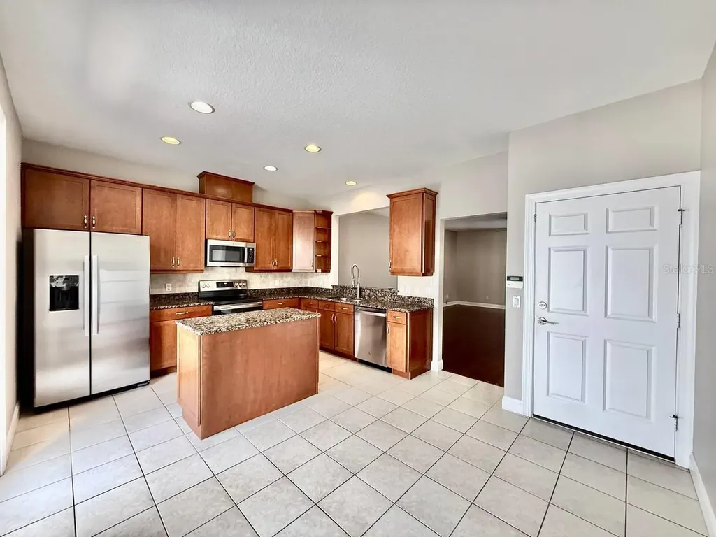 5405 Cafrey Place Apollo Beach FL 33572