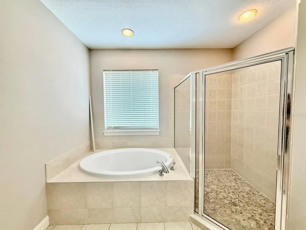 5405 Cafrey Place Apollo Beach FL 33572