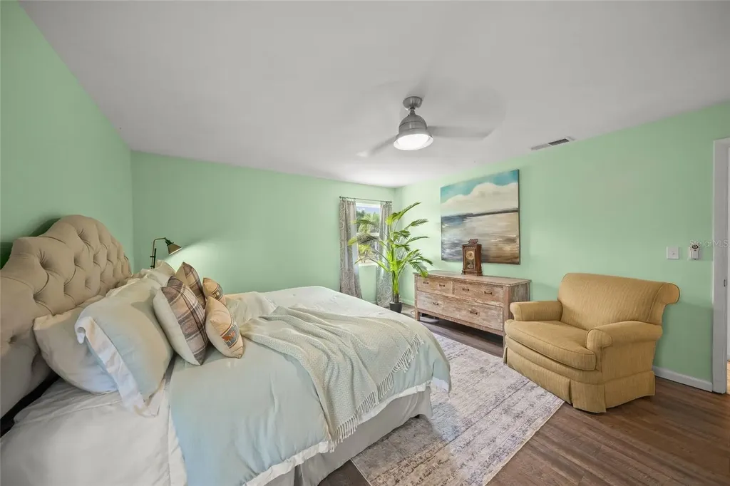 5240 Myakka Valley Trail Sarasota FL 34241