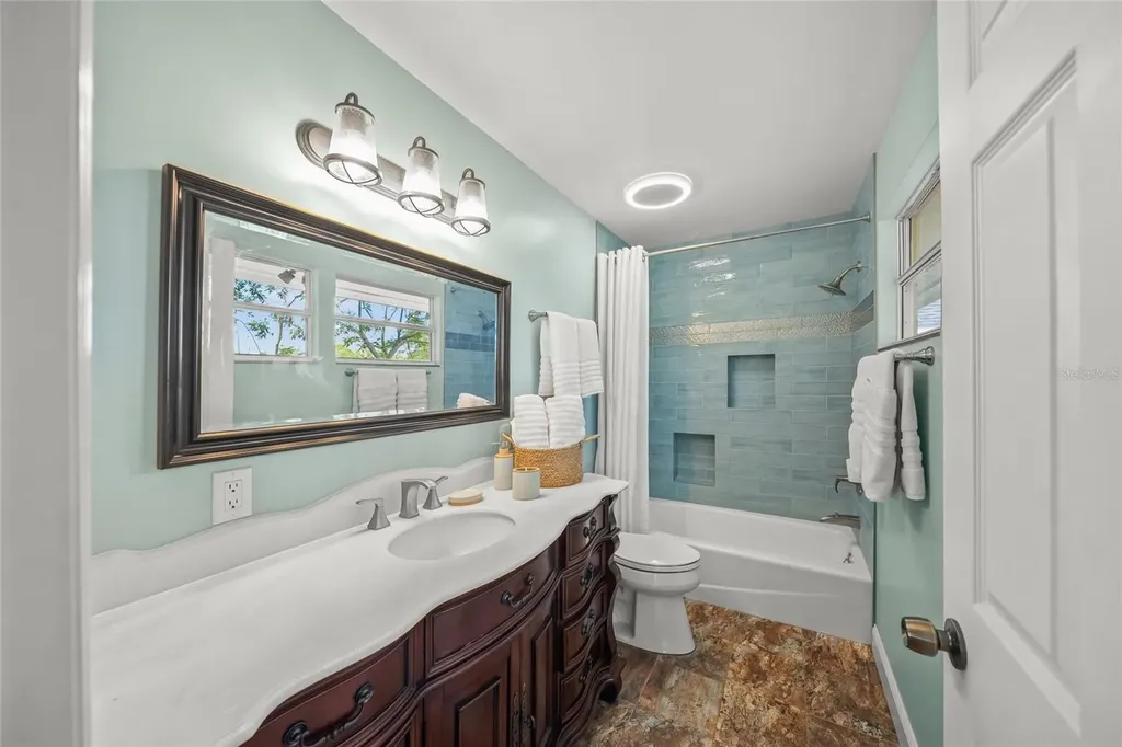 5240 Myakka Valley Trail Sarasota FL 34241