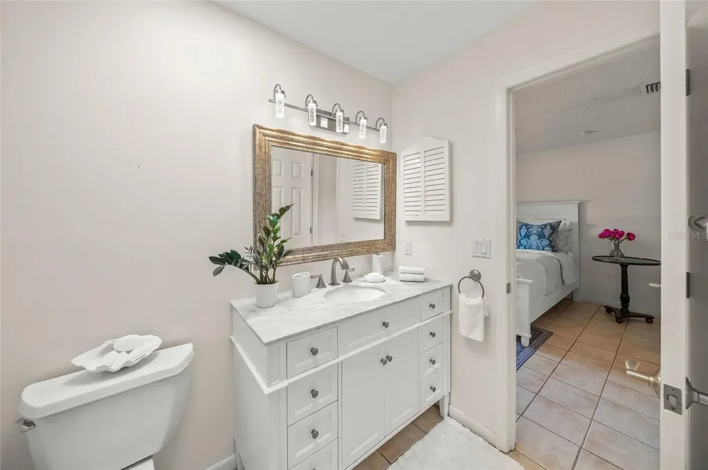 5240 Myakka Valley Trail Sarasota FL 34241