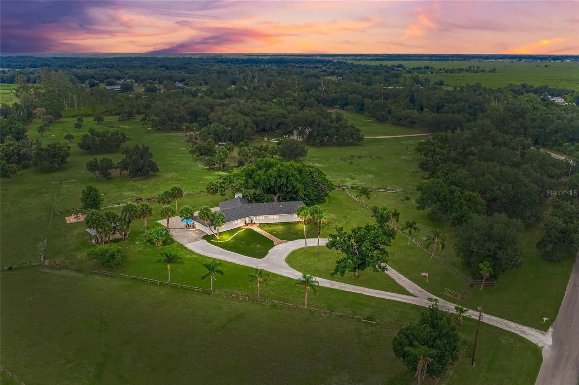5240 Myakka Valley Trail Sarasota FL 34241