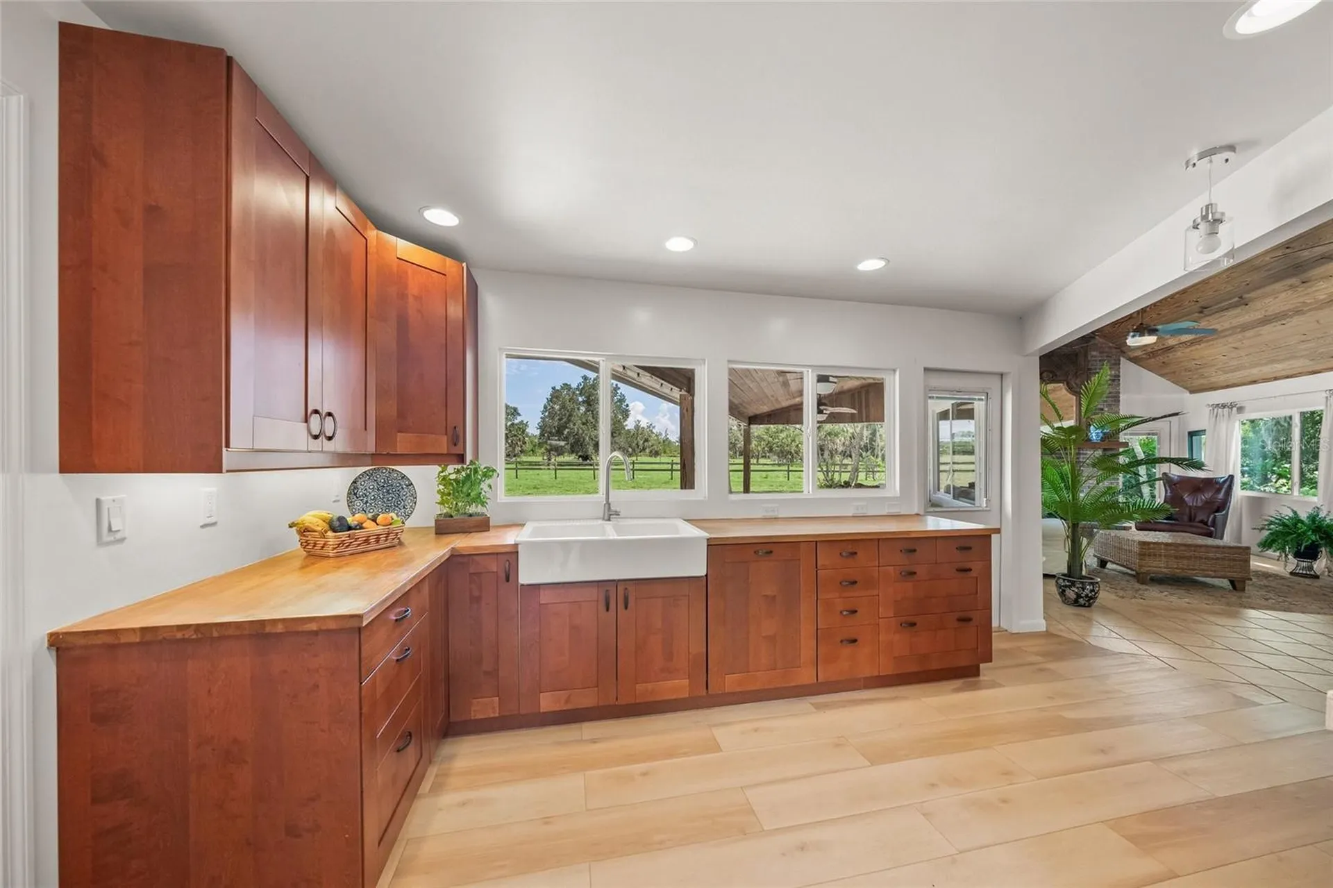 5240 Myakka Valley Trail Sarasota FL 34241