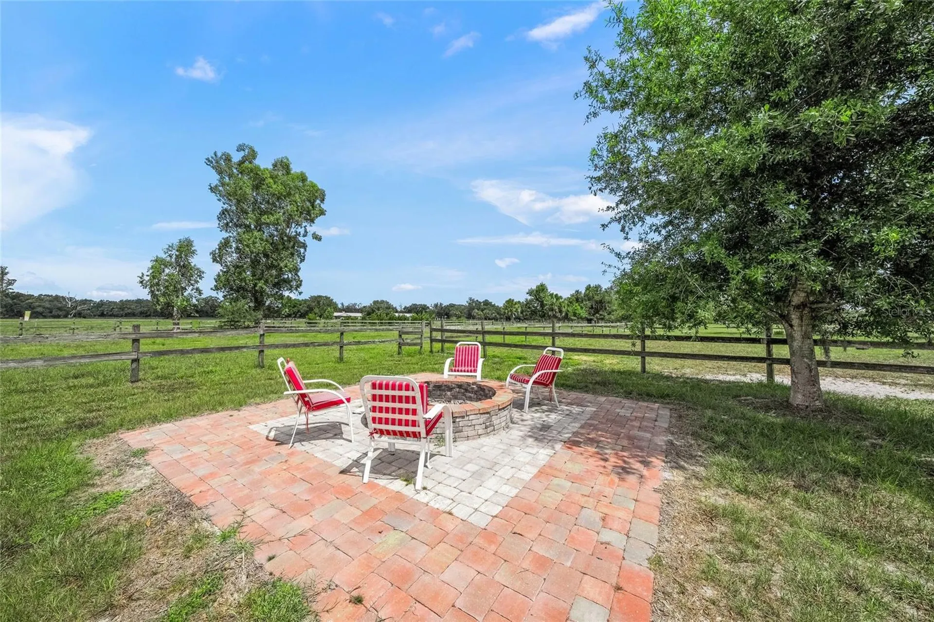 5240 Myakka Valley Trail Sarasota FL 34241