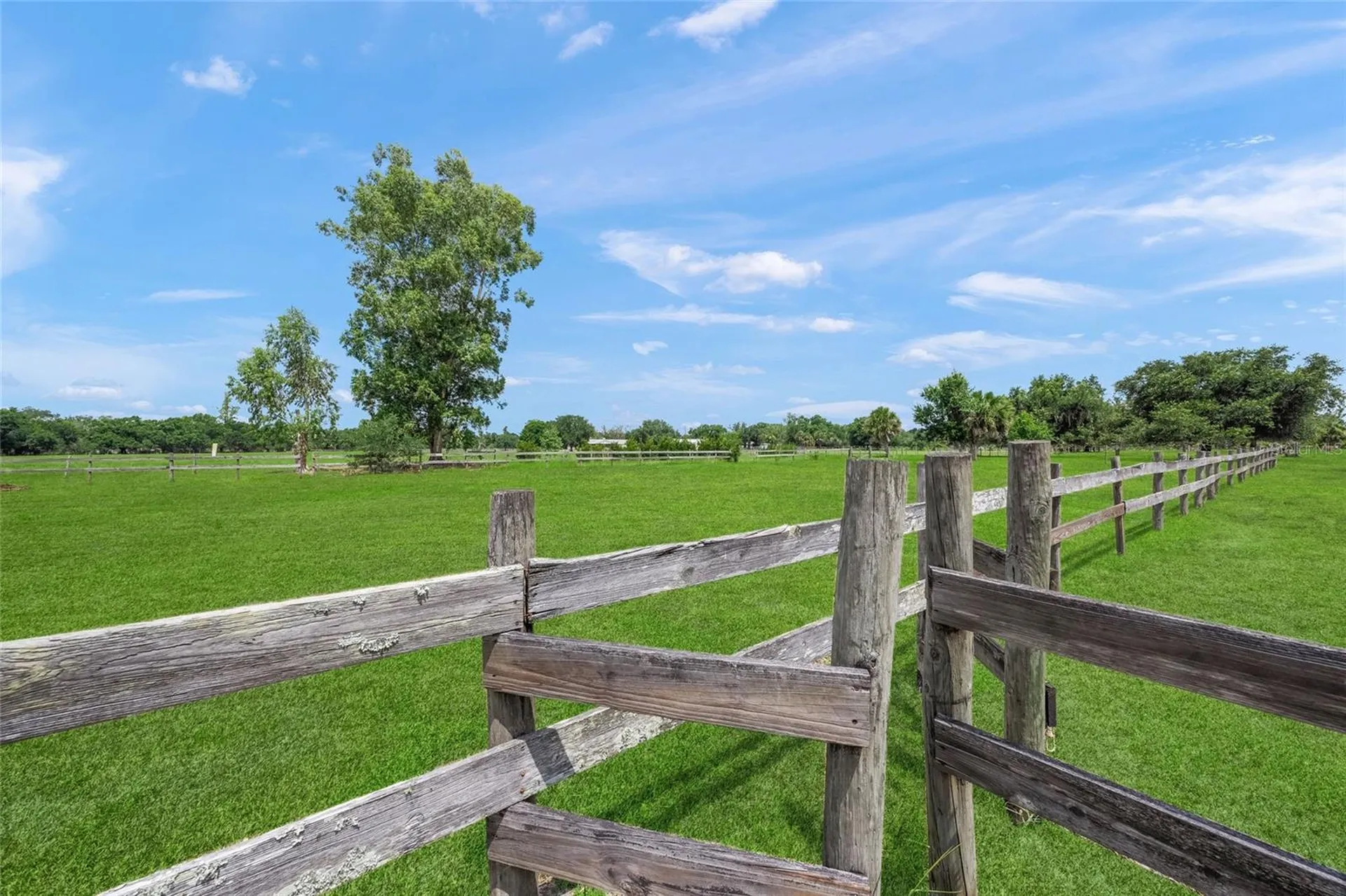 5240 Myakka Valley Trail Sarasota FL 34241