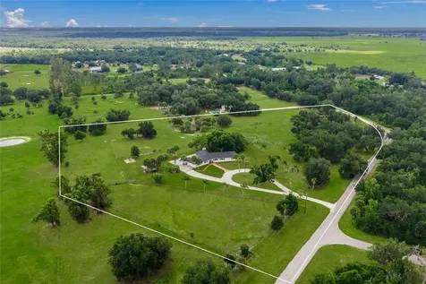5240 Myakka Valley Trail Sarasota FL 34241