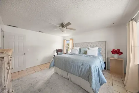 5240 Myakka Valley Trail Sarasota FL 34241